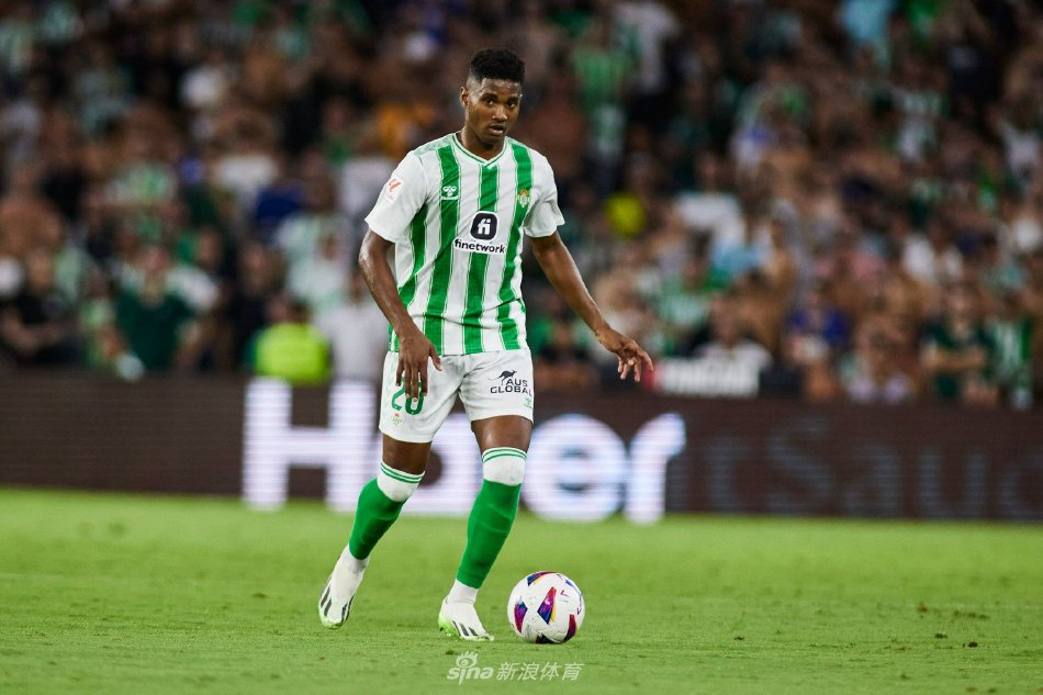 了喘息的空 了喘息的空