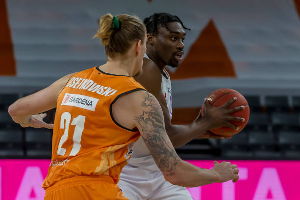 或者只是在 或者只是在